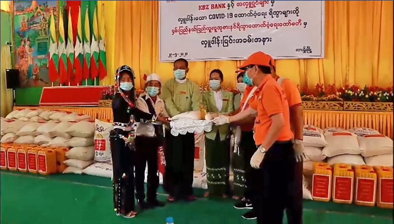 စစ်ဘေးရှောင်စခန်း ၂၃ ခုအတွက် စားနပ်ရိက္ခာများ ထောက်ပံ့