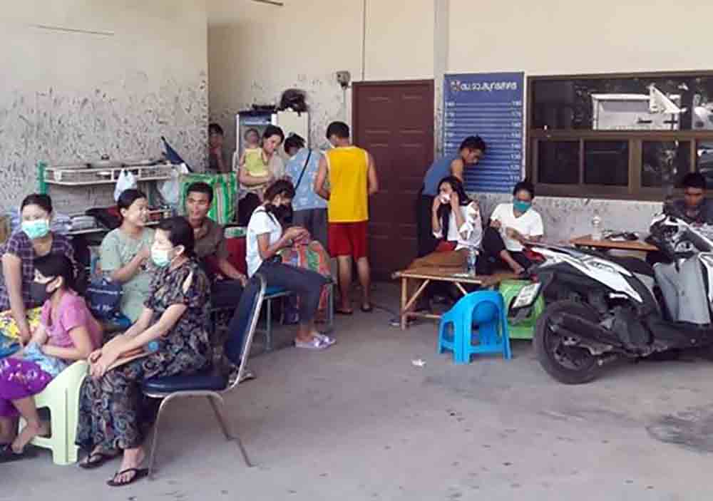 မဟာချိုင်တွင် ပွဲစားက လိမ်လည်ငွေယူပြီးပစ်ထားခံရသည့် မြန်မာလုပ်သား ၁၀၀ ခန့် ပိတ်မိနေ 