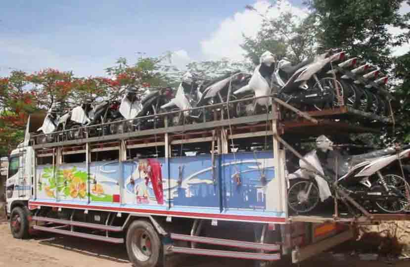 မြဝတီကုန်သွယ်ရေးဇုန်မှ ၈ လတာကာလအတွင်း ကုန်သွယ်မှုဝင်ငွေ ဒေါ်လာသန်း ၉၅၀ ရရှိ