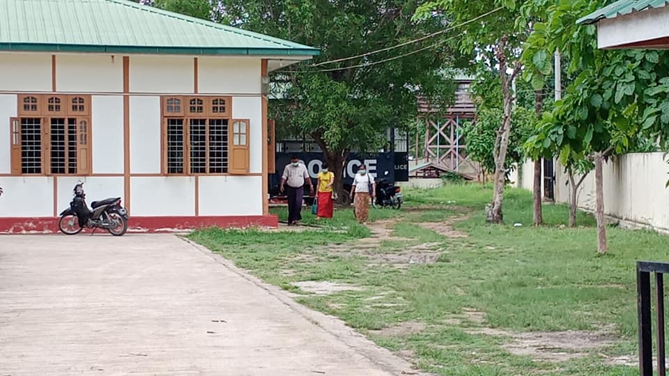 ဒီးမော့ဆို စိုက်ပျိုးရေးဦးစီးဌာန ဒုဦးစီးမှူးကို ရာဇသတ်ကြီးပုဒ်မ ၄၀၉ ဖြင့် တရားစွဲဆို