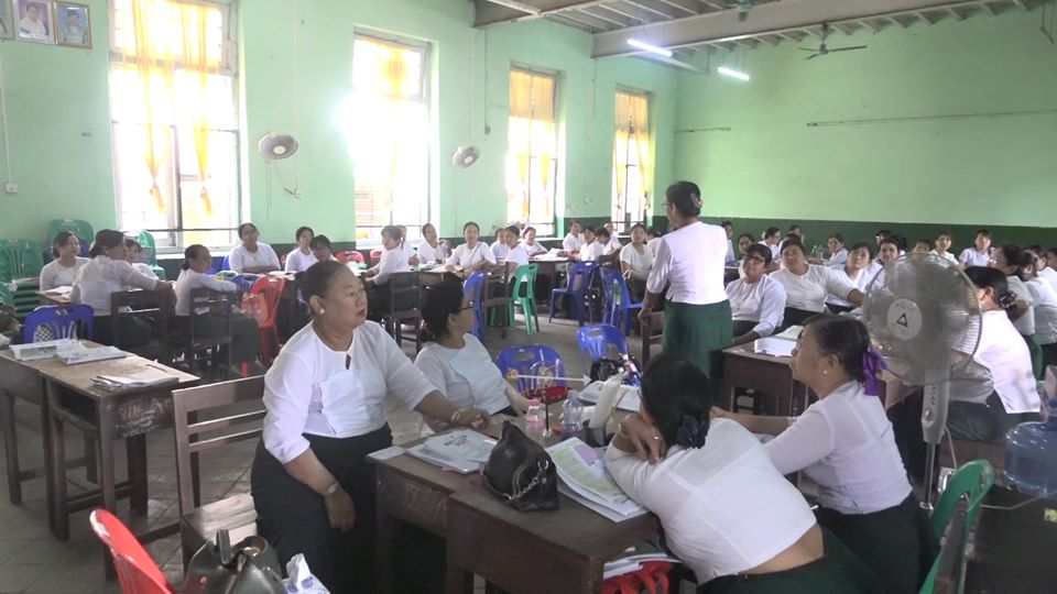 တက္ကသိုလ်ဝင်တန်းစာမေးပွဲ အဖြေလွှာများကို ဆရာ၊ ဆရာမ ၃၀၀၀၀ ကျော်ဖြင့် စတင်စစ်ဆေး