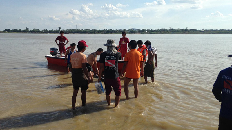 မုံရွာ ချင်းတွင်းမြစ်၌ ၅ လကျော်အတွင်း ရေနစ်သေဆုံးသူ ၉ ဦးရှိလာသဖြင့် တားမြစ်မိန့် ထုတ်ပြန်