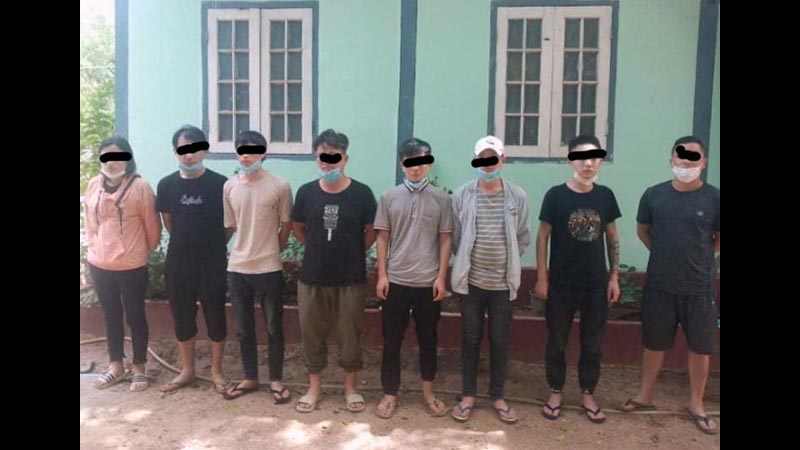မြဝတီမြို့တွင် တရားမဝင် ဝင်ရောက်လာသည့်  တရုတ်နိုင်ငံသား ၈ ဦးဖမ်းမိ