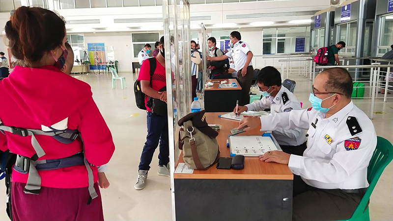 မြဝတီနယ်စပ်မှ တရားမဝင် ဝင်ရောက်သူနှင့် လက်ခံထားသူများကို အရေးယူမည်