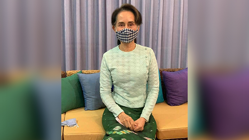 ကိုဗစ်-၁၉ ရောဂါ ပထမလှိုင်းကိုအောင်မြင်စွာ ကျော်ဖြတ်နိုင်ခဲ့ဟု အတိုင်ပင်ခံပုဂ္ဂိုလ်ပြော