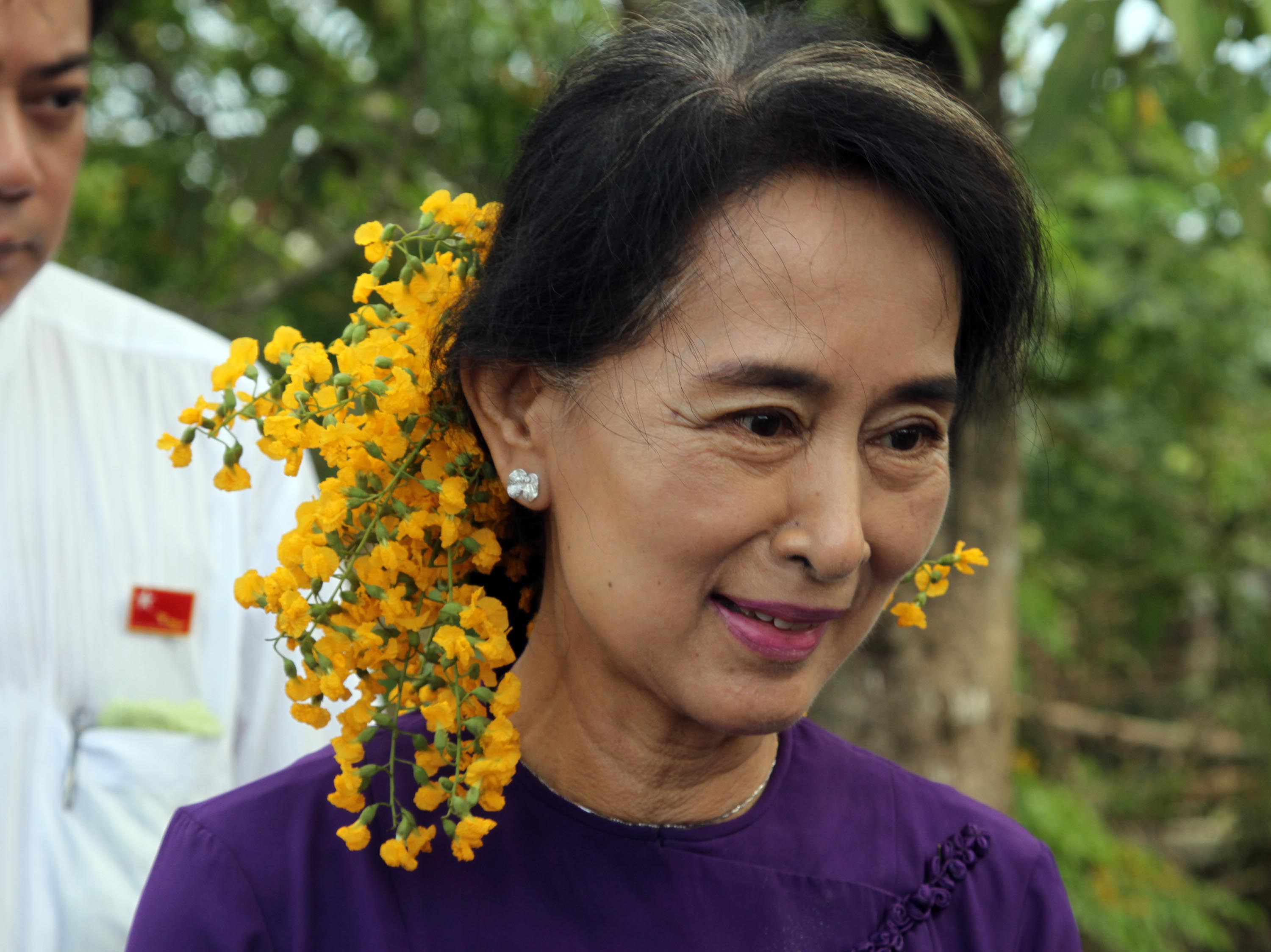 ေဒၚေအာင္ဆန္းစုၾကည္ ေကာ့မႉးတြင္ ေဒသဖြံ့ျဖိုးေရး ေဆြးေနြး