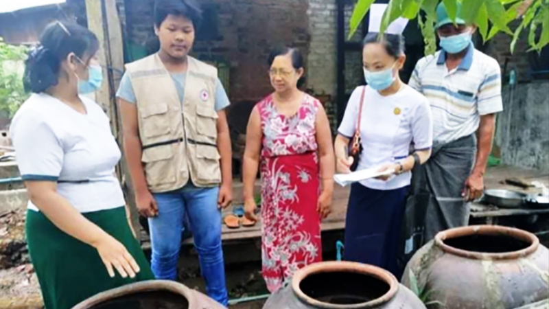 မွန်ပြည်နယ်တွင် သွေးလွန်တုပ်ကွေးရောဂါဖြစ်သူ ၃၀၀ ခန့်ရှိလာ၊ ကိုဗစ်နည်းတူ မပေါ့ဆကြရန် သတိပေး