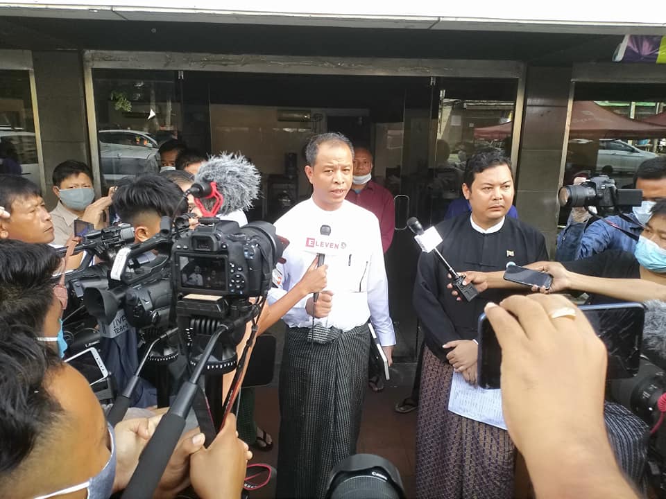 ရွေးကောက်ပွဲတွင် ဗိုလ်ချုပ်ပုံပြပြီး ပြည်သူများ ထပ်အလိမ်ခံရတာမျိုး မဖြစ်‌စေချင်ဟု ကြံ့ခိုင်ရေးပါတီပြော 
