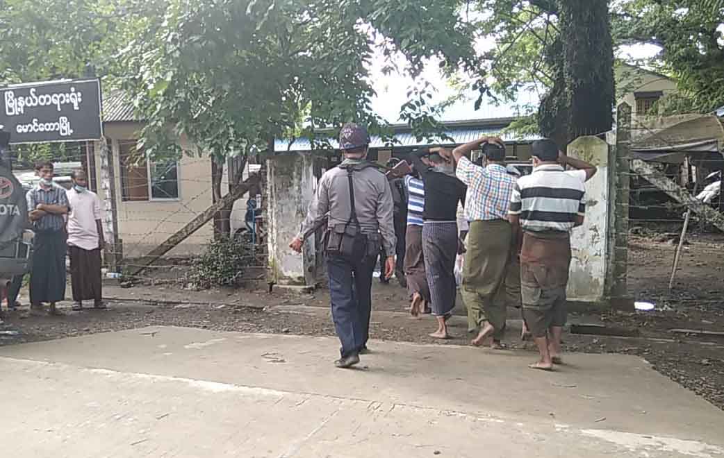 ဘင်္ဂလားဒေ့ရှ်မှ တရားမဝင်ပြန်ဝင်လာသူ ၂၉ ဦးကို လဝကဥပဒေဖြင့် အရေးယူ 