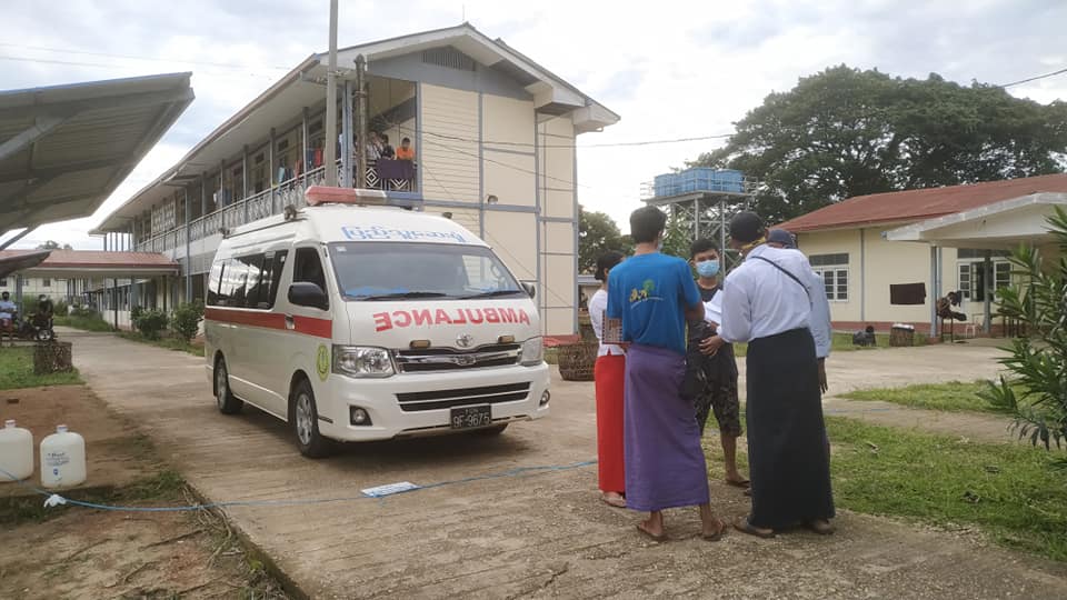 လက်ပံတန်းမြို့တွင် ပြည်ပက တရားမဝင်ပြန်လာသူများရှိ၊ ရောဂါကူးမည်ကို စိုးရိမ်နေ