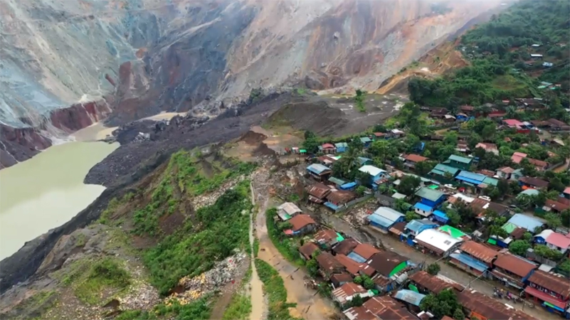 ဖားကန့် ဝှေခါကျေးရွာတွင် မြေပြိုမှုထပ်ဖြစ်နိုင်၍ နေအိမ် ၃၉ လုံး ပြောင်းရွှေ့ပေး