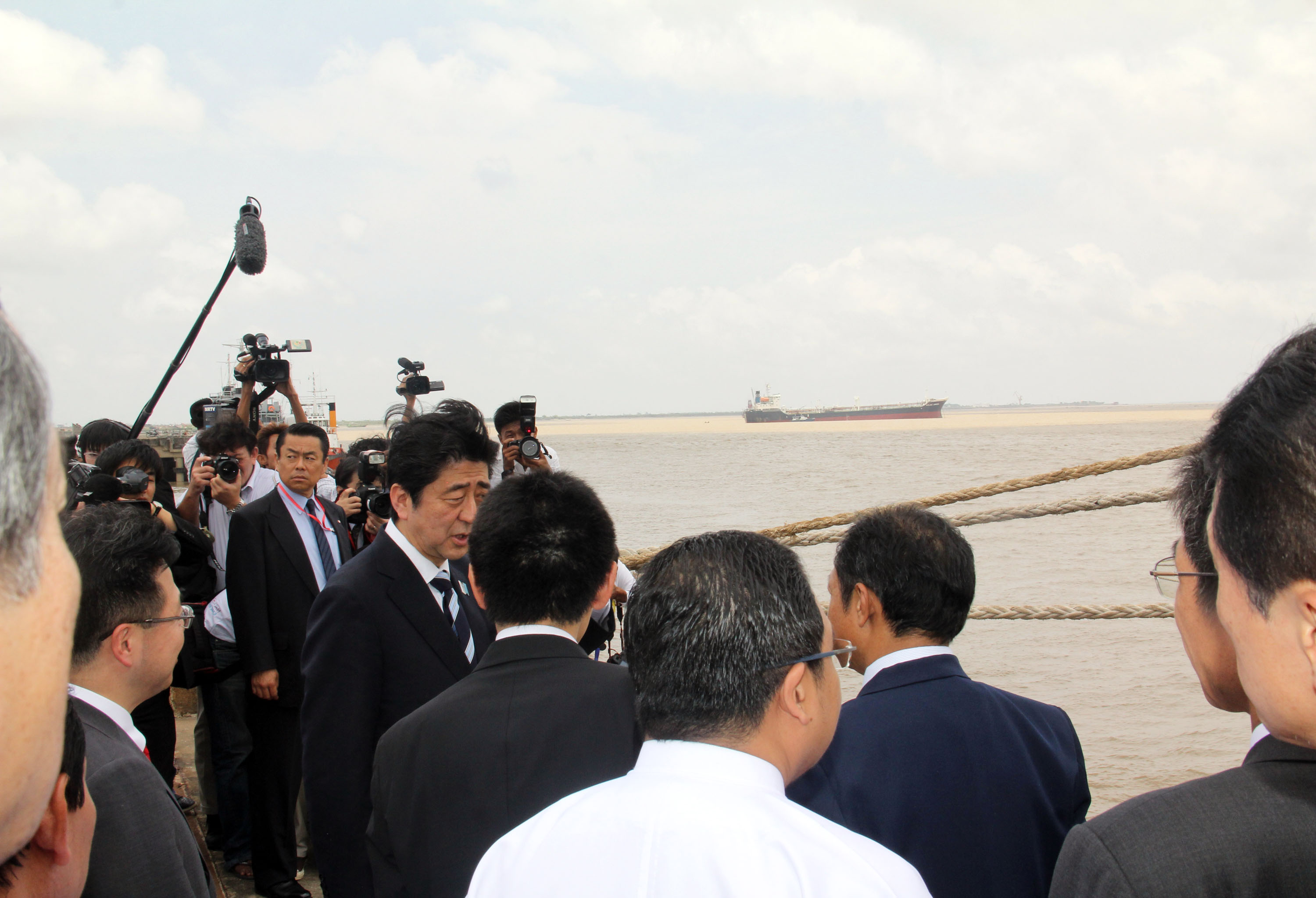 ဂ်ပန္က ျမန္မာ့စက္မႈက႑အေပၚ အမ်ားဆုံးရင္းနွီးျမႈပ္နွံဖြယ္႐ွိ