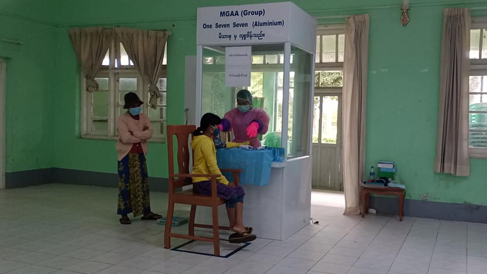 လွိုင်ကော် fever clinic ၌ တီဘီ၊ သွေးလွန်တုပ်ကွေးနှင့် ငှက်ဖျားရောဂါ ရှာဖွေကုသပေးနေ
