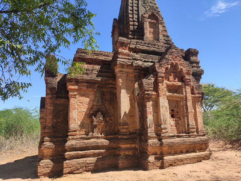 ချောက်မြို့နယ် ဆားလယ်ကျေးရွာက ပုဂံခေတ်စေတီများနှင့် နံရံဆေးရေး ပန်းချီများ (ဓာတ်ပုံ)