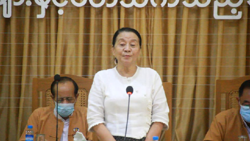 တပ်မတော်နှင့်ငြိမ်းချမ်းရေးတပ်ဖွဲ့ နှစ်ဖက်လုံးကို တရားနည်းလမ်းအတိုင်း ကိုင်တွယ်မည်ဟု ကရင်ဝန်ကြီးချုပ်ပြော