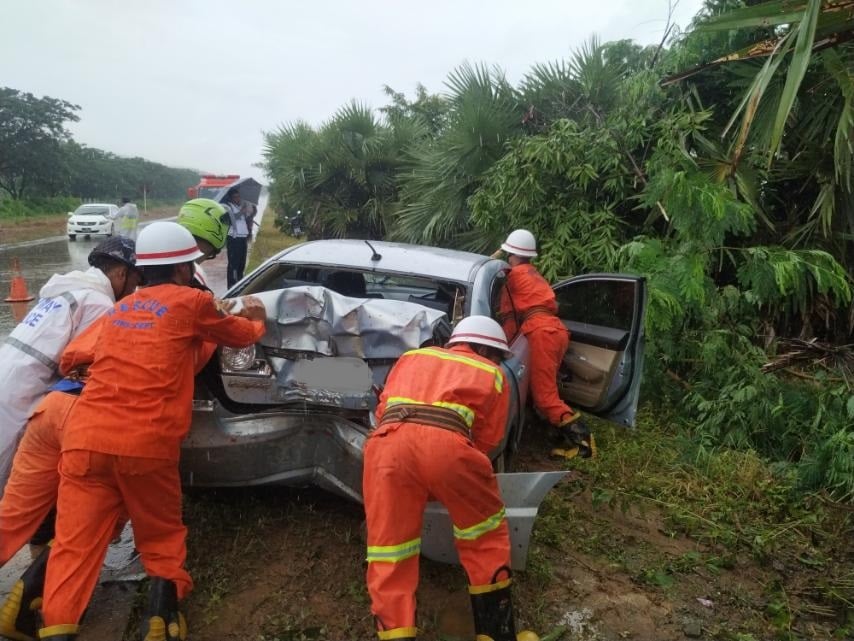 ရန်ကုန်-မန္တလေး အမြန်လမ်းတွင် ယနေ့နံနက် ယာဉ်မတော်တဆမှု ၄ ကြိမ်ဖြစ်၊ ၃ ဦးသေဆုံး