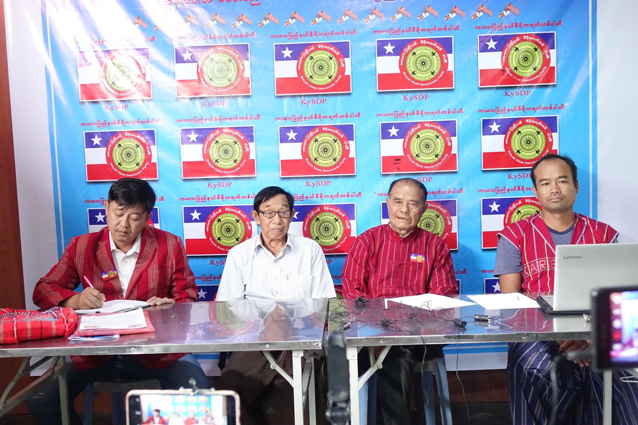 ကယားပြည်နယ်ဒီမိုကရက်တစ်ပါတီ ကိုယ်စားလှယ်လောင်းကြေညာ၊ ဝန်ကြီးချုပ်ဟောင်း ဝင်ပြိုင်မည်