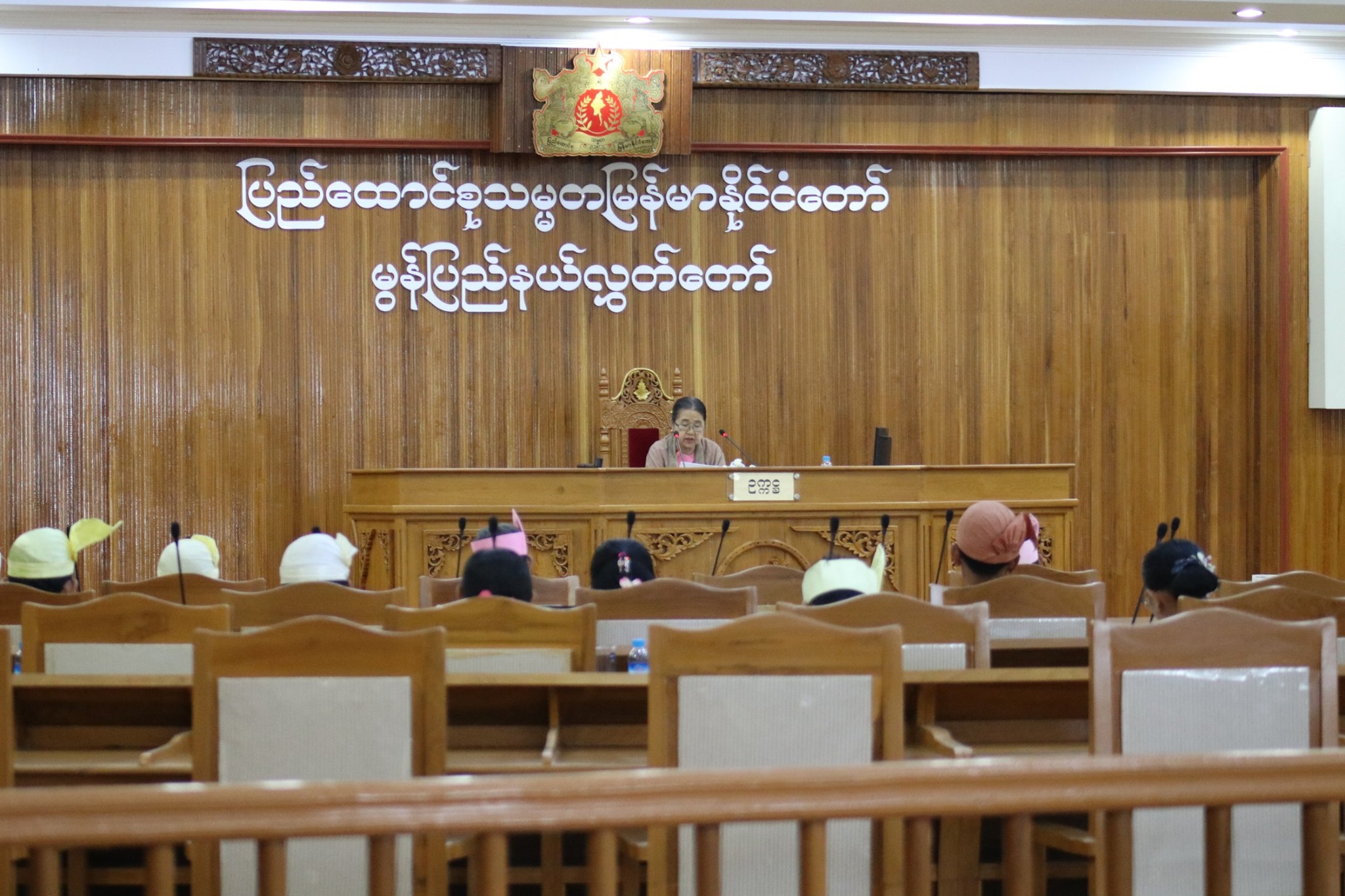 ရေးမြို့နယ် ဗလဲ့ခပွားတောင် ကျောက်ထုတ်လုပ်စီမံကိန်းကို တားဆီးပေးရန် တောင်းဆို