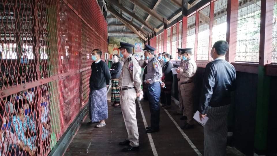 အကျဉ်းထောင်တွင်း ညှဉ်းပန်းနှိပ်စက်မှု ရှိ မရှိ ဧရာဝတီတိုင်းတရားသူကြီး စစ်ဆေး