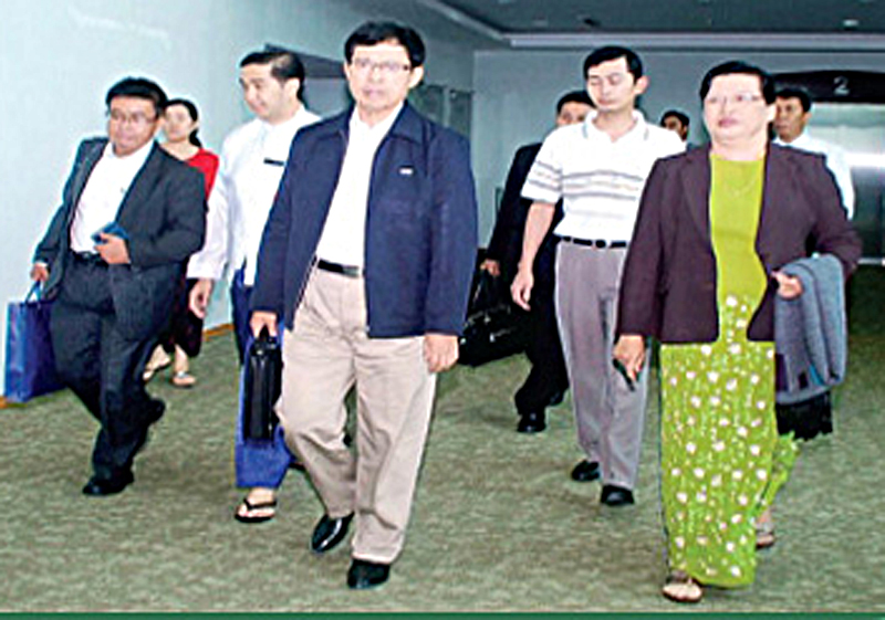 မေလးေရာက္ ျမန္မာနုိင္ငံသားမ်ားအေျခအေန ဒု၀န္ၾကီးနွင့္ ေမးျမန္းခ်က္