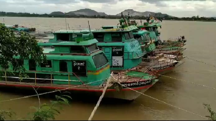 ချင်းတွင်းမြစ်ရေ မြင့်လာသဖြင့် စစ်ကိုင်းတိုင်းအတွင်း ရေယာဉ်များ ၄ ရက်ကြာ ရပ်နားမည်
