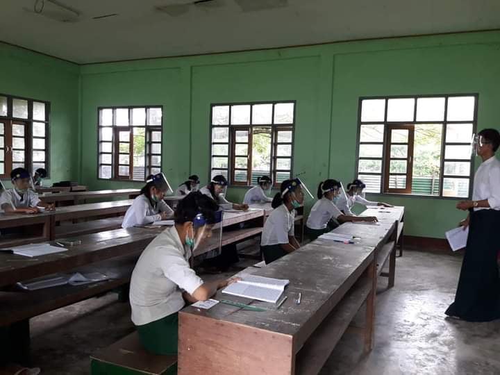 ရခိုင်ပြည်နယ်ရှိ ကျောင်းအားလုံး ပြန်ပိတ်၊ စစ်တွေ၌ Stay at Home အမိန့်ထုတ်ပြန်