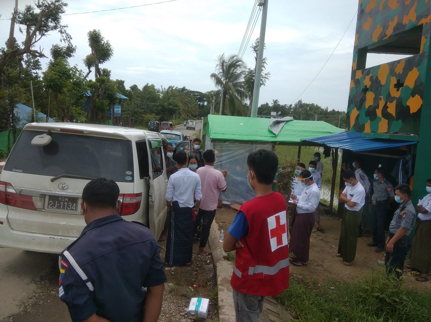 Quarantine ထားသူများ ပြင်ပ၌တွေ့ပါက အကြောင်းကြားရန် မောင်တောခရိုင် အုပ်ချုပ်ရေးမှူး တိုက်တွန်း