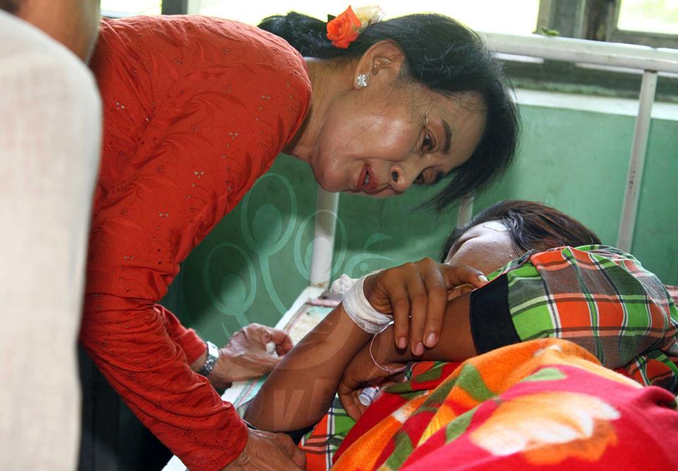 ေဒၚေအာင္ဆန္းစုၾကည္ ေကာ့မႉးခရီးစဥ္ (ဓာတ္ပုံ)