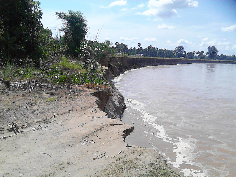 ေရစၾကိုျမို့နယ္တြင္ ျမစ္ကမ္းမ်ားျပို၊ အိမ္ေျခ ၁၂၀ ေက်ာ္ ေ႐ြွႊ့ေျပာင္း (သတင္းဓာတ္ပုံ)