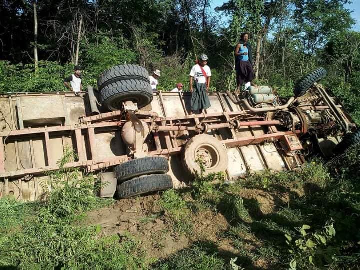 ကနီမြို့နယ်တွင် ၆ ဘီးယာဉ်တိမ်းမှောက်ပြီး ၈ နှစ်အရွယ်ကလေးငယ်အပါအဝင် ၄ ဦး သေဆုံး