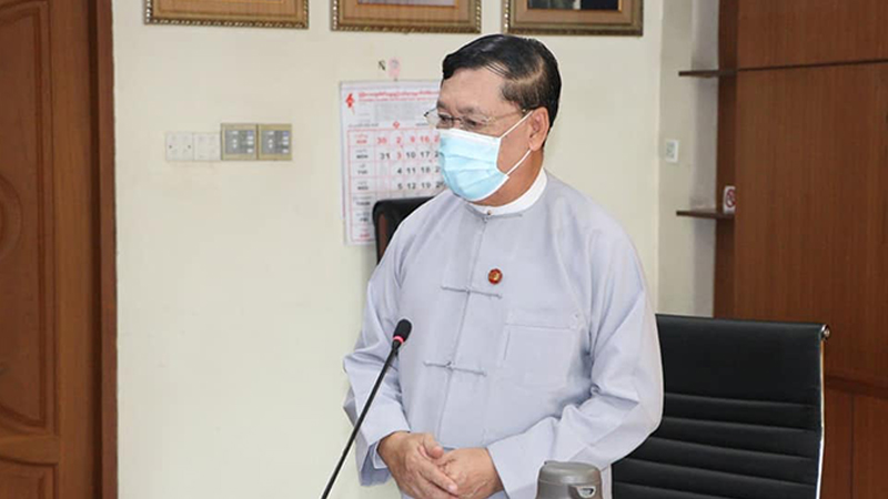 အထည်ချုပ်စက်ရုံများ ကိုဗစ်ရောဂါ ကူးစက်မှုမရှိစေရေး ဆက်ထိန်းရန် ဝန်ကြီး တိုက်တွန်း