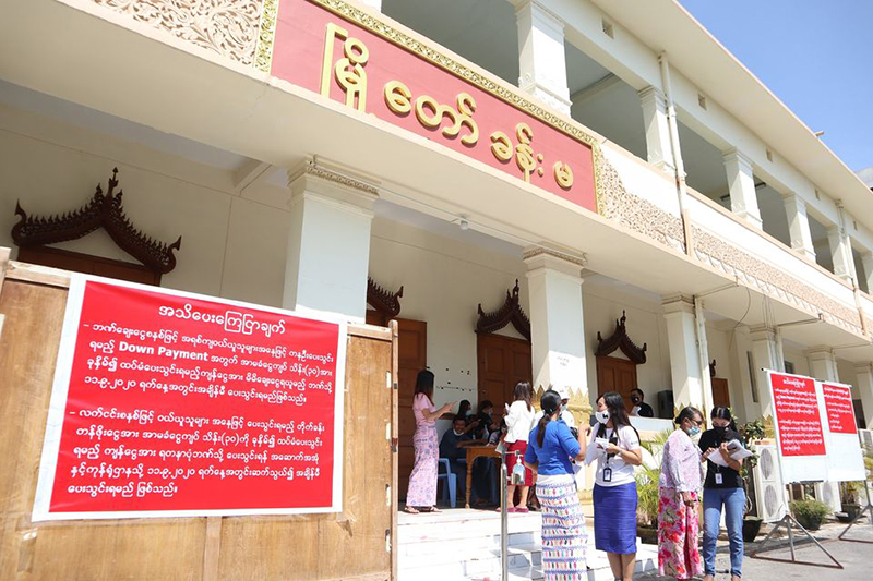 မြရည်နန္ဒာတိုက်ခန်းများ အာမခံကြေး သိန်း ၃၀ ဖြင့် မဲနှိုက်နေရာချ၊ ပွဲစားကတဆင့် မဝယ်ရန် တိုက်တွန်း