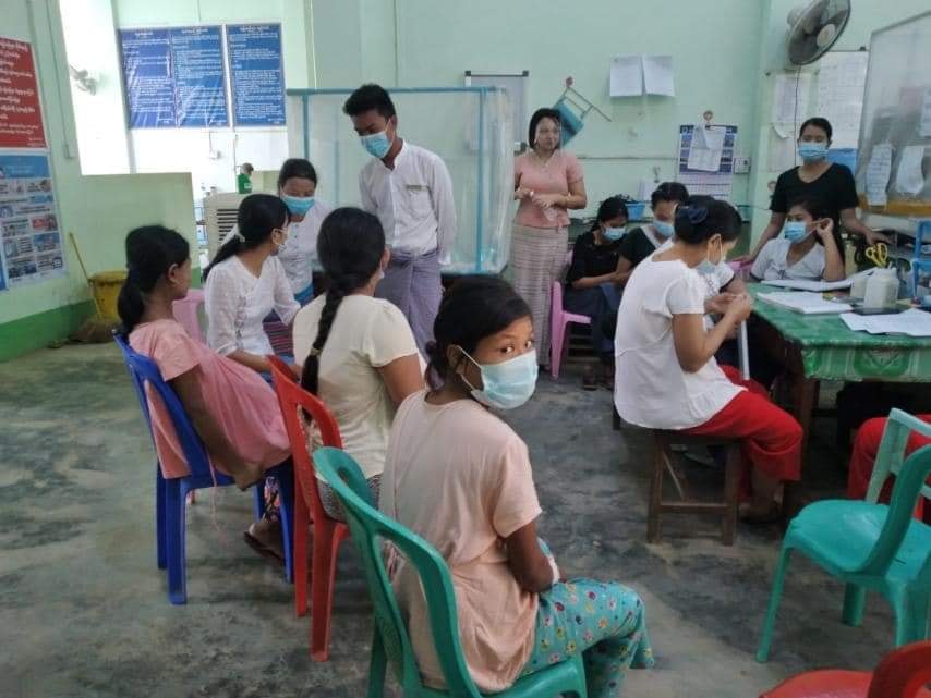 ကိုယ်ဝန်ဆောင်မိခင် ထောက်ပံ့ကြေးအတွက် ​စက်တင်ဘာ ၁၅ ရက် နောက်ဆုံး စာရင်းပေးရမည်