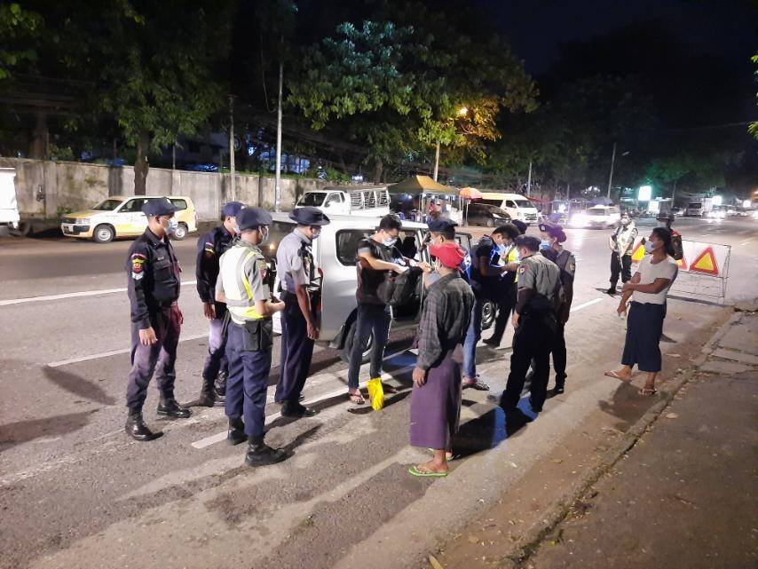 ရန်ကုန်တွင် ၂ ရက်အတွင်း ညမထွက်ရအမိန့် ဖောက်ဖျက်သူ  ၉၇၀ ကျော်ဖမ်းဆီးခံရ 