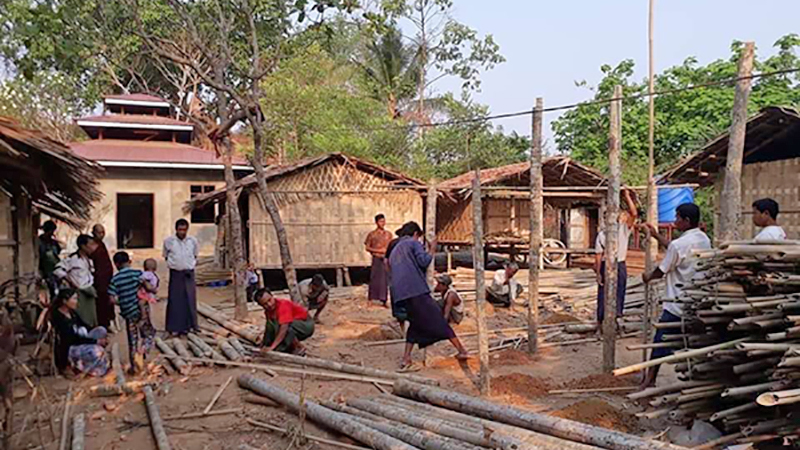အေအေအဖွဲ့ ခေါ်သွားသည့် မြောက်ဦးမြို့က သံဃာ ၄ ပါး ပြန်လွတ်