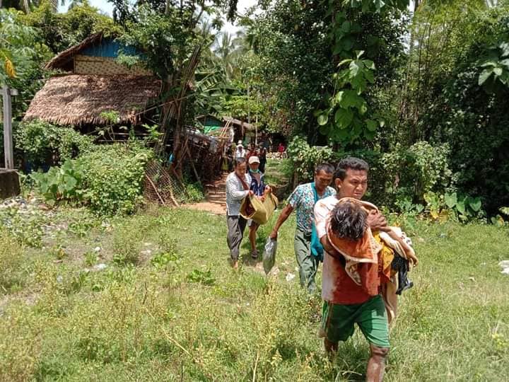 မြေပုံမြို့နယ် ညောင်ကန်ရွာတွင် လက်နက်ကြီးကျည်ထိမှန်ပြီး လူ ၄ ဦး သေ၊ ၈ ဦးဒဏ်ရာရ