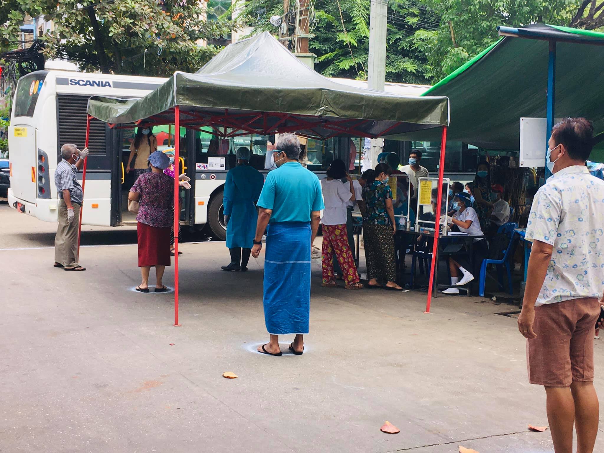 တာမွေမြို့နယ်၌ ကျန်းမာရေးစစ်ဆေးရာတွင် အပူချိန်မြင့်တက်နေသူ ၁၀ ဦးခန့်တွေ့ရှိ