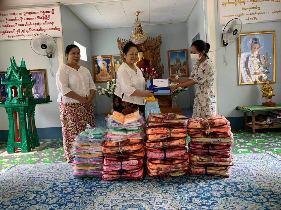 ကိုဗစ်ကပ်ဘေးကာလ အမေများအိမ်ရာသို့ နေခြည်ဦးက ငွေကျပ် ၁၀ သိန်းလှူဒါန်း
