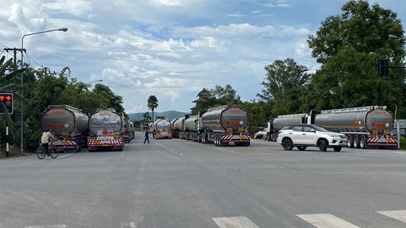 နှစ်နိုင်ငံ ကုန်သွယ်ခွင့် ကန့်သတ်မှုကြောင့် ထိုင်းက နေ့စဉ်ဘတ်သန်း ၁၀၀ ခန့် ဆုံးရှုံး