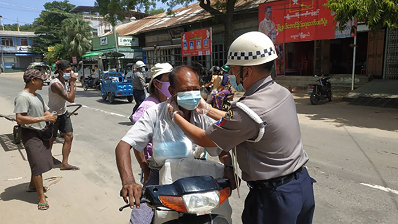 ချောက်မြို့၌ လေးလအတွင်း စည်းကမ်းမလိုက်နာသည့်ဆိုင်ကယ် အရေးယူမှုဒဏ်ငွေ သိန်း ၆၀၀ ခန့်ရရှိ
