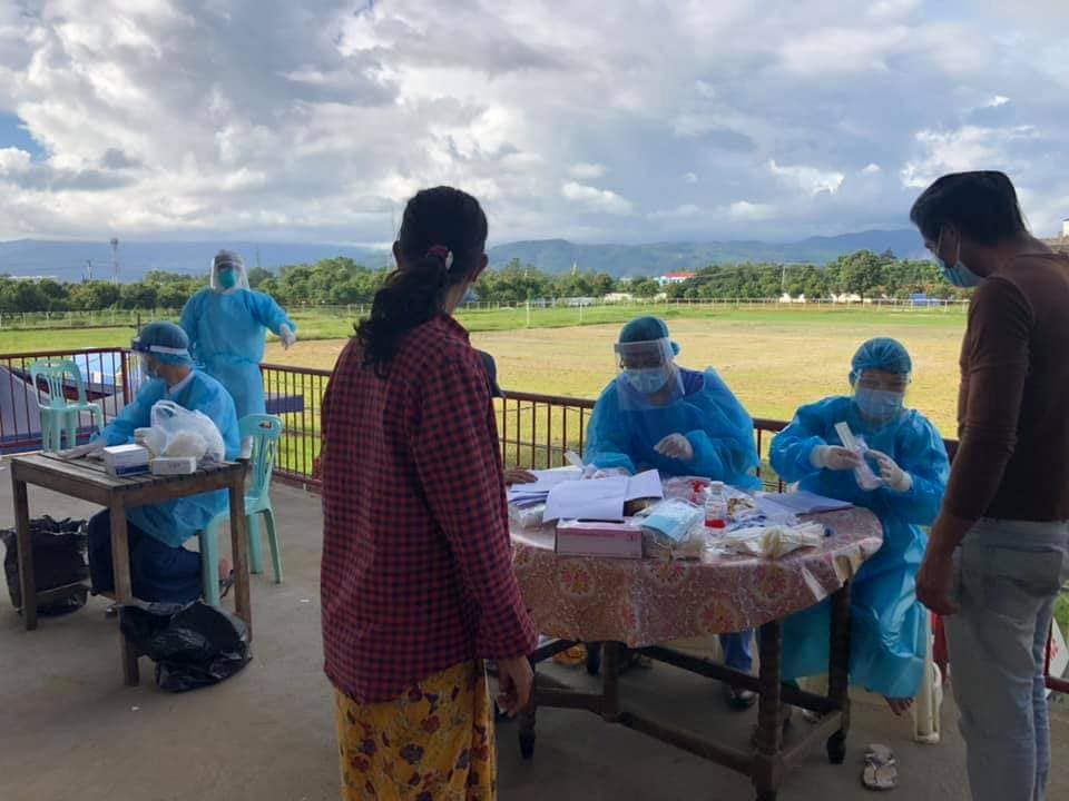 မူဆယ် ကွာရန်တင်းစင်တာက တရုတ်ပြန် ၈၄ ဦး နှစ်ကြိမ်ပိုးမတွေ့သဖြင့် အိမ်ပြန်ခွင့်ရ