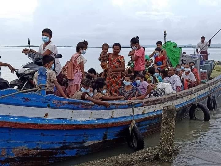 ရသေ့တောင်မြို့နယ် ကျေးရွာ ၅ ရွာမှ ဒေသခံ ၁၀၀၀ ကျော် ထွက်ပြေး