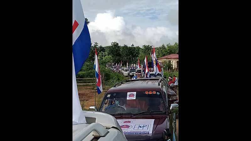 ကရင်အမျိုးသားပါတီ ဖားဆောင်းမြို့နယ်တွင် မဲဆွယ်စည်းရုံး (ဓာတ်ပုံ)