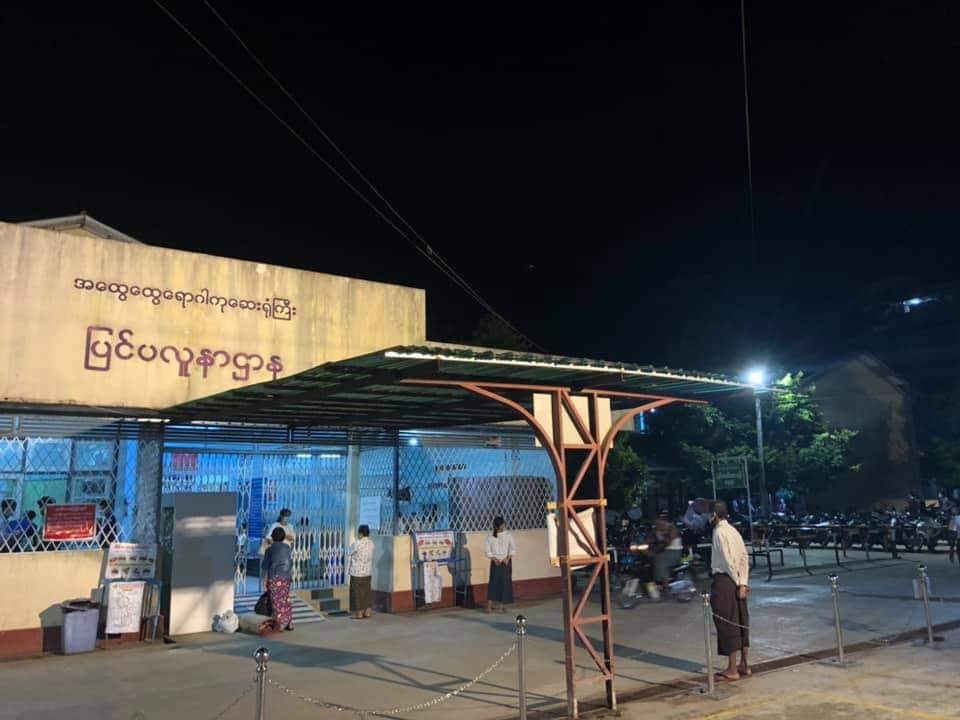 ဧရာဝတီတိုင်းတွင် အတည်ပြုလူနာ ၈၈ ဦးထပ်တိုး၊ စုစုပေါင်း ၃၀၀ ကျော်ရှိလာ