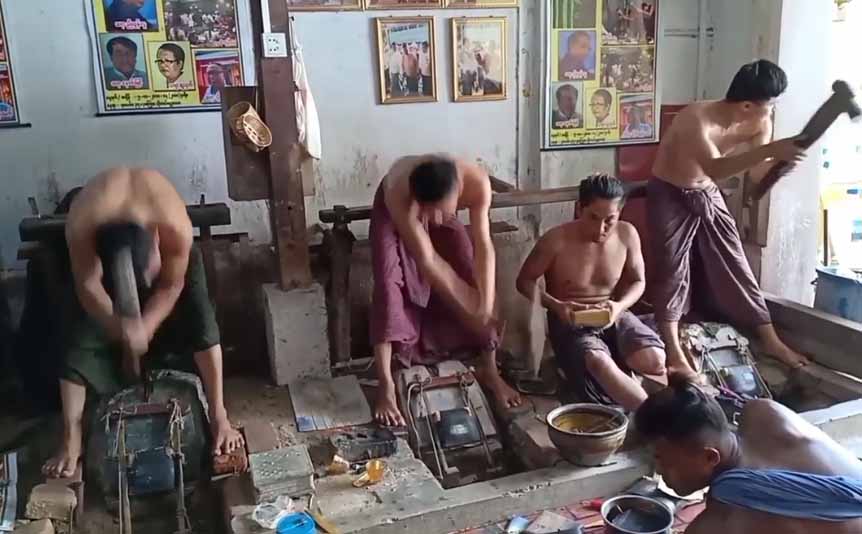 ကိုဗစ်-၁၉ ကြောင့် မန္တလေး မျက်ပါးရွှေဆိုင်းလုပ်ငန်းများ ရပ်ဆိုင်း