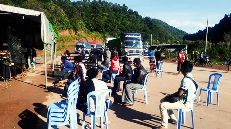 ရှမ်းပြည်နယ်ဝင်မည့် ကုန်တင်ယာဉ်မောင်းနှင့်နောက်လိုက် ၆ ဦး ကိုဗစ်-၁၉ ရောဂါပိုးတွေ့ရှိ