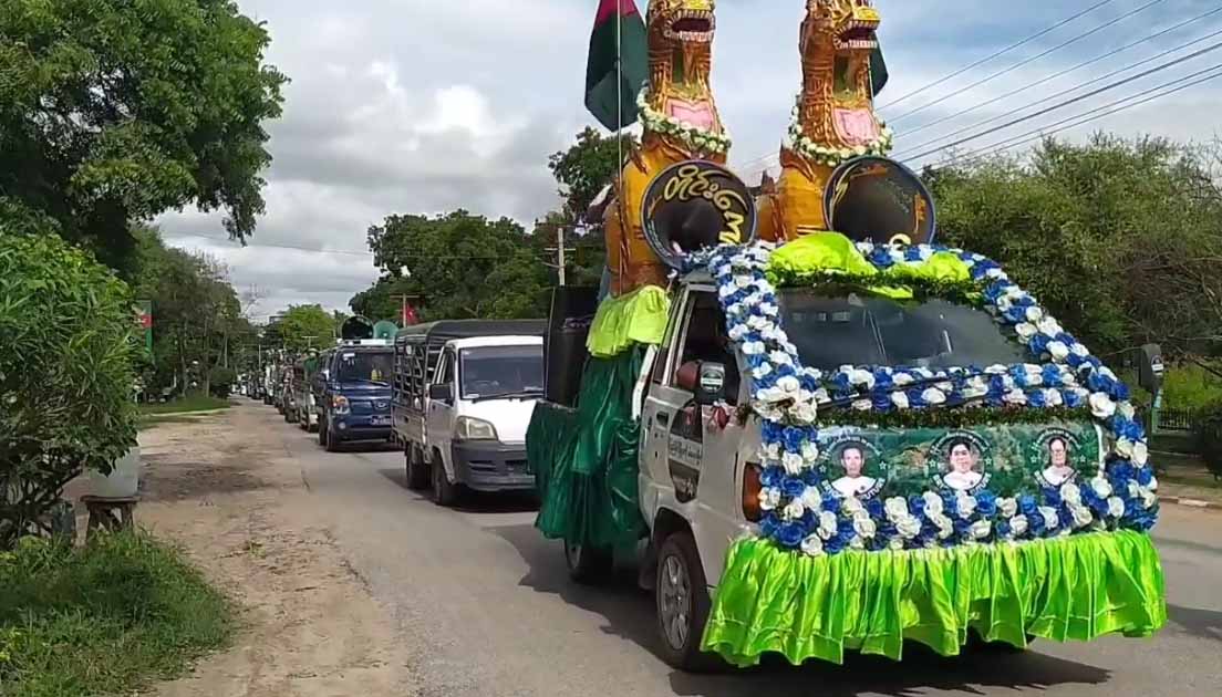 နွားထိုးကြီးမြို့နယ်၌ ကြံ့ခိုင်ရေးပါတီ ထောက်ခံသူ သောင်းချီ လှည့်လည်အင်အားပြ