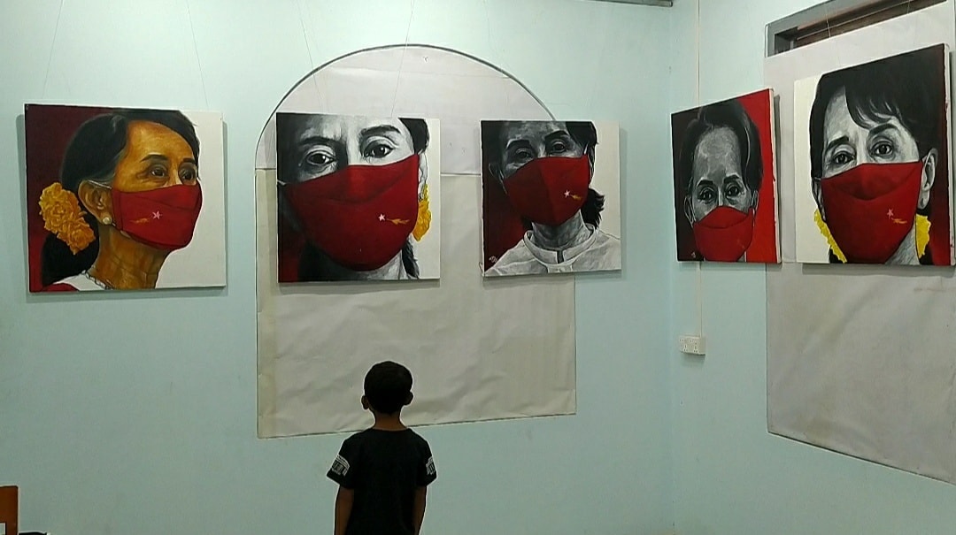 ကိုဗစ်-၁၉ ရောဂါ ကာကွယ်ကုသရေးအလှူ ပန်းချီပြပွဲ ပြုလုပ် (ဓာတ်ပုံ)