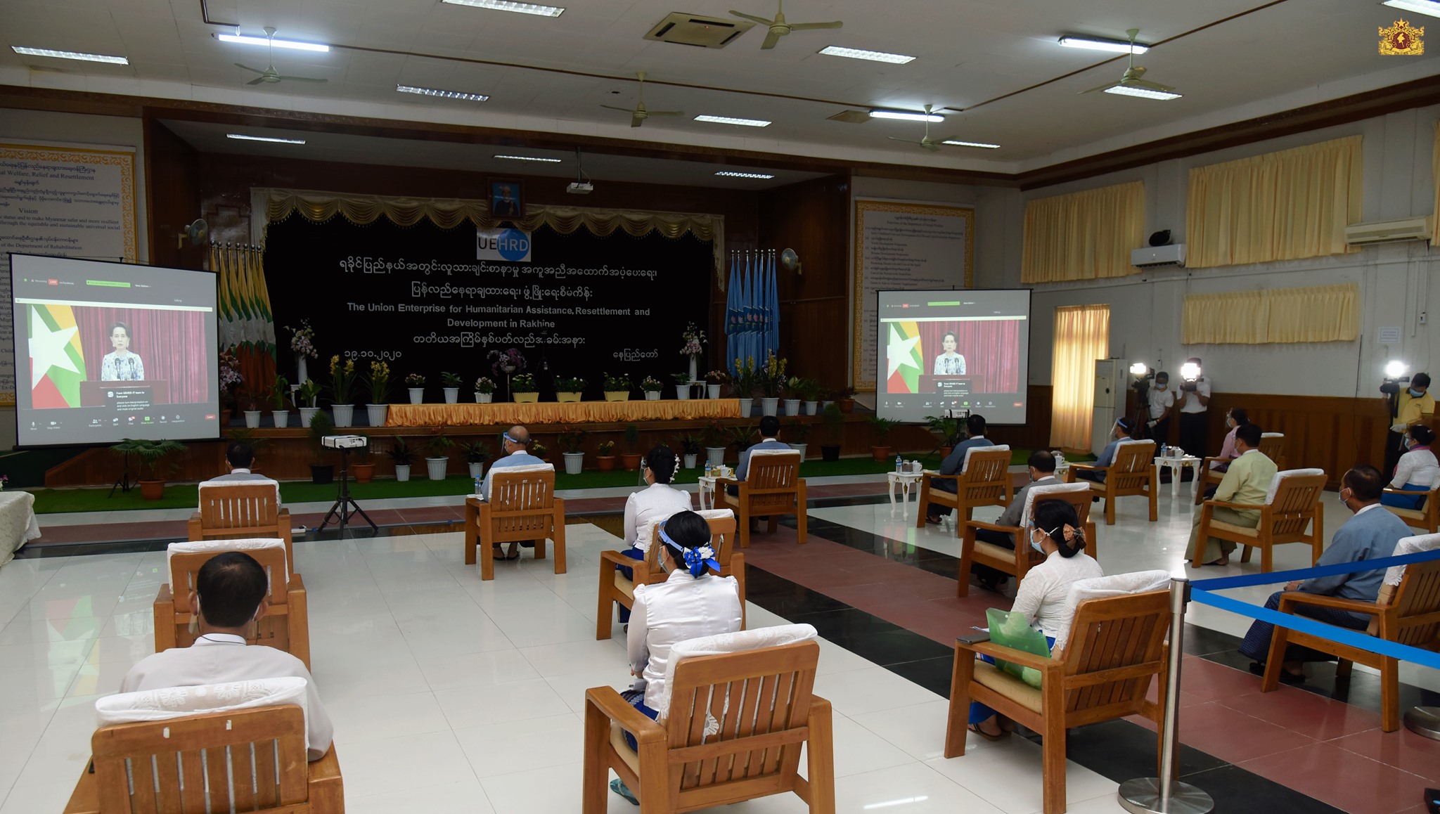 ရခိုင်အရေး ပိုမိုဆိုးရွားအောင် တွန်းပို့နေသည့် ပြည်တွင်း/ပြည်ပ အသိုက်အဝန်းရှိနေဟု အတိုင်ပင်ခံပုဂ္ဂိုလ် ပြော