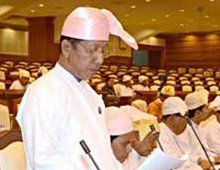 ရခုိင္သားေတြနဲ့ ဖြဲ့ထားတဲ့ တပ္မေတာ္တခု လုိခ်င္တဲ့ဆနၵ ႐ွိၾကတယ္ – ဦးေဖသန္း
